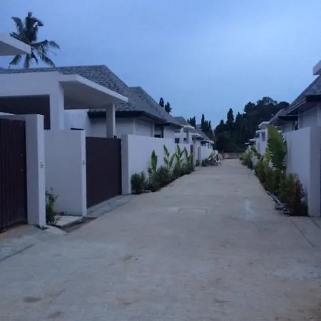 Naiharn Beach Villa Nai Harn Exterior photo
